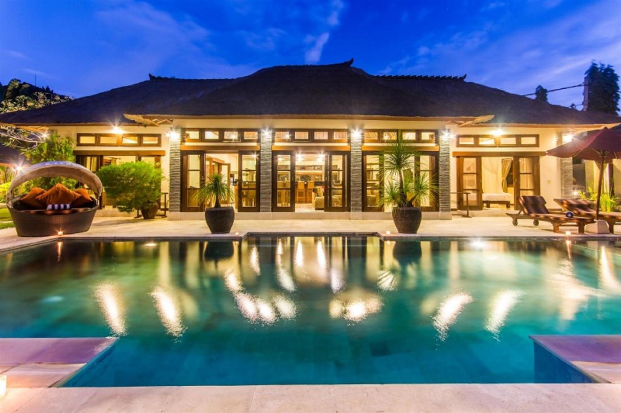 Luxury Villa Antan Central Seminyak Exterior photo